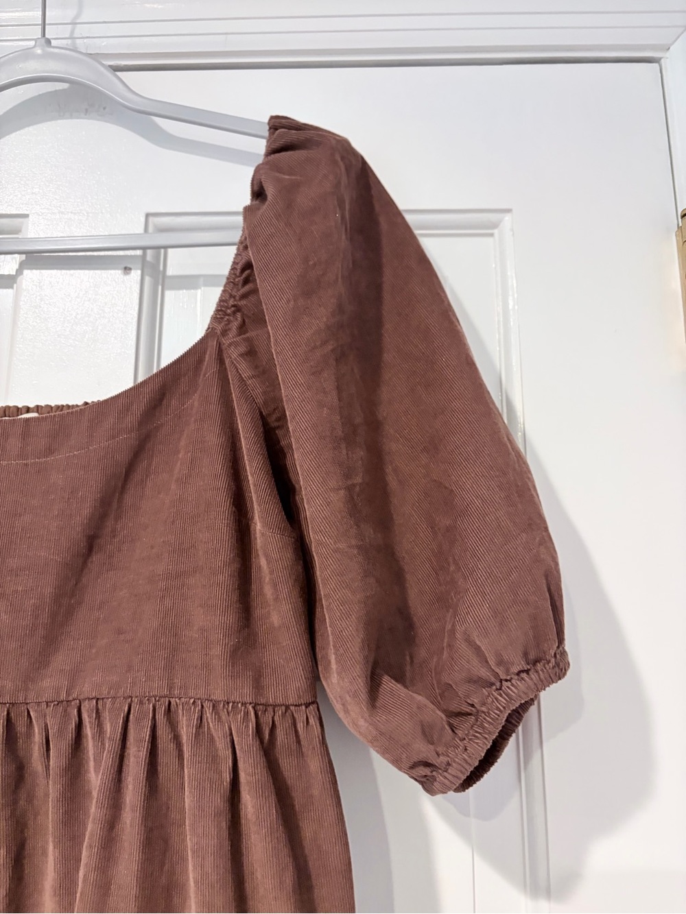 American Eagle Outfitters Brown Puff-Sleeve Tiered Mini Dress - Picture 4 of 11